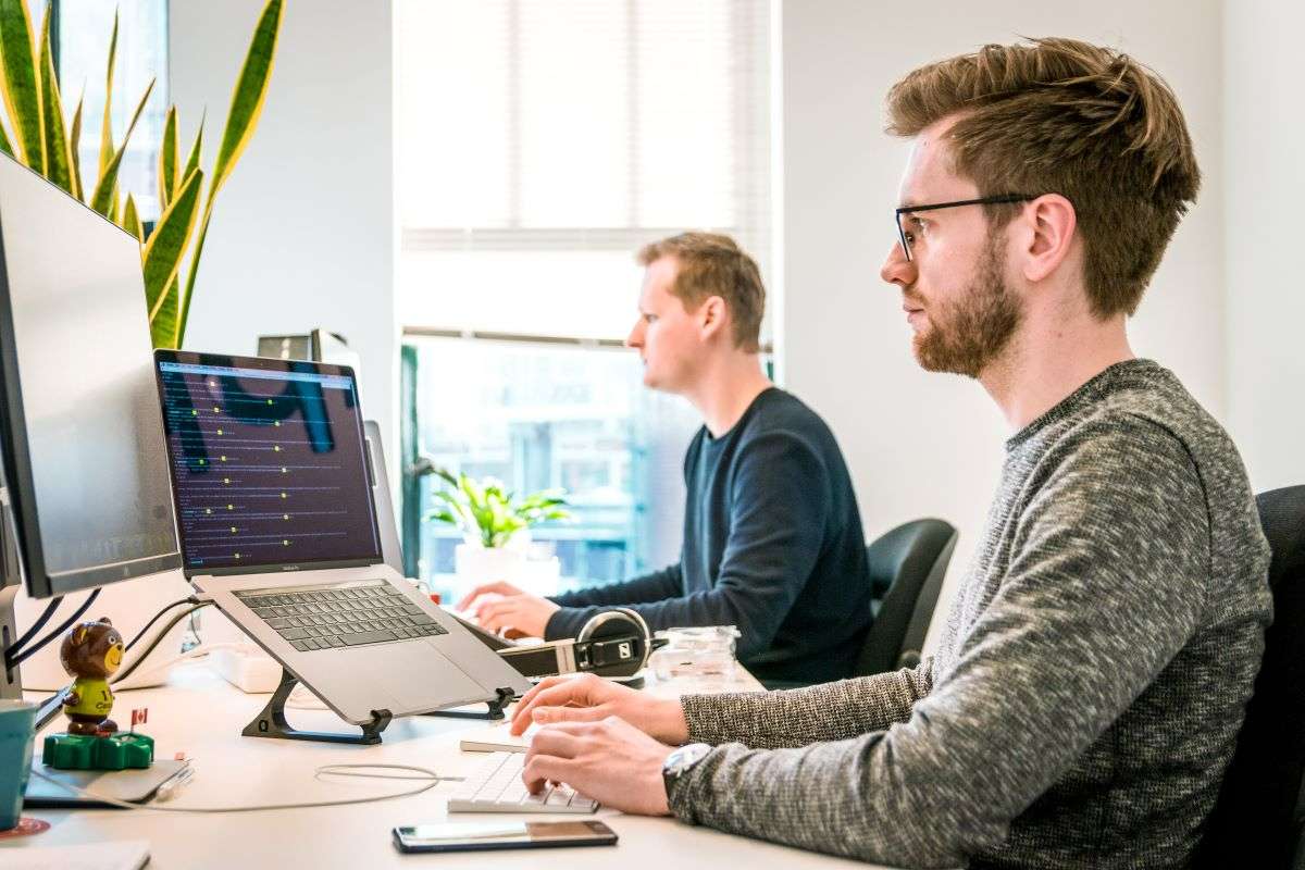 Human Factors in Cybersecurity: Protect Yourself