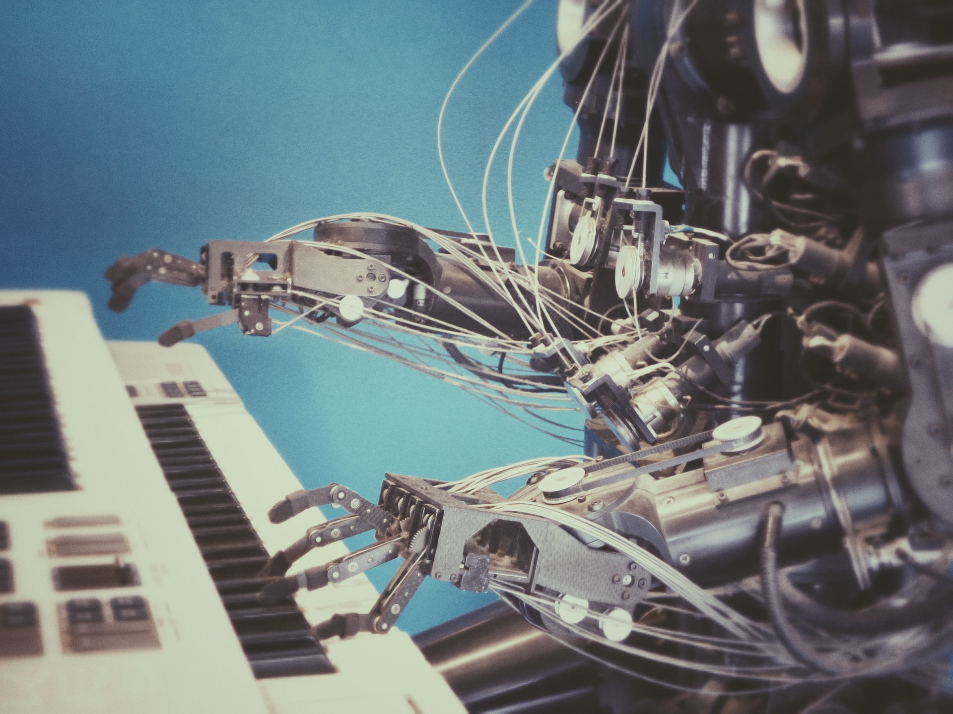 AI of Things (VI): Inteligencia Artificial Generativa, creando música a ritmo de perceptrón