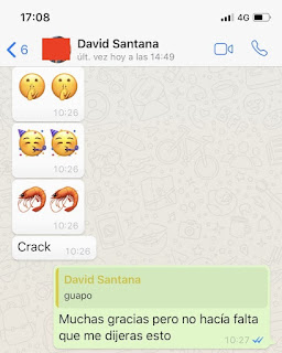 conversación WhatsApp con emoticonos imagen