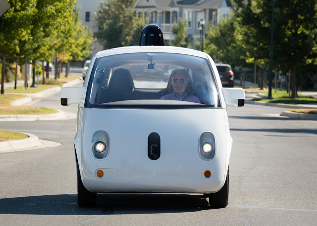 Google´s self-driving car is beginning public trials