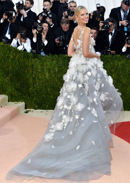 The IBM Watson Dress of Karolina Kurkova.