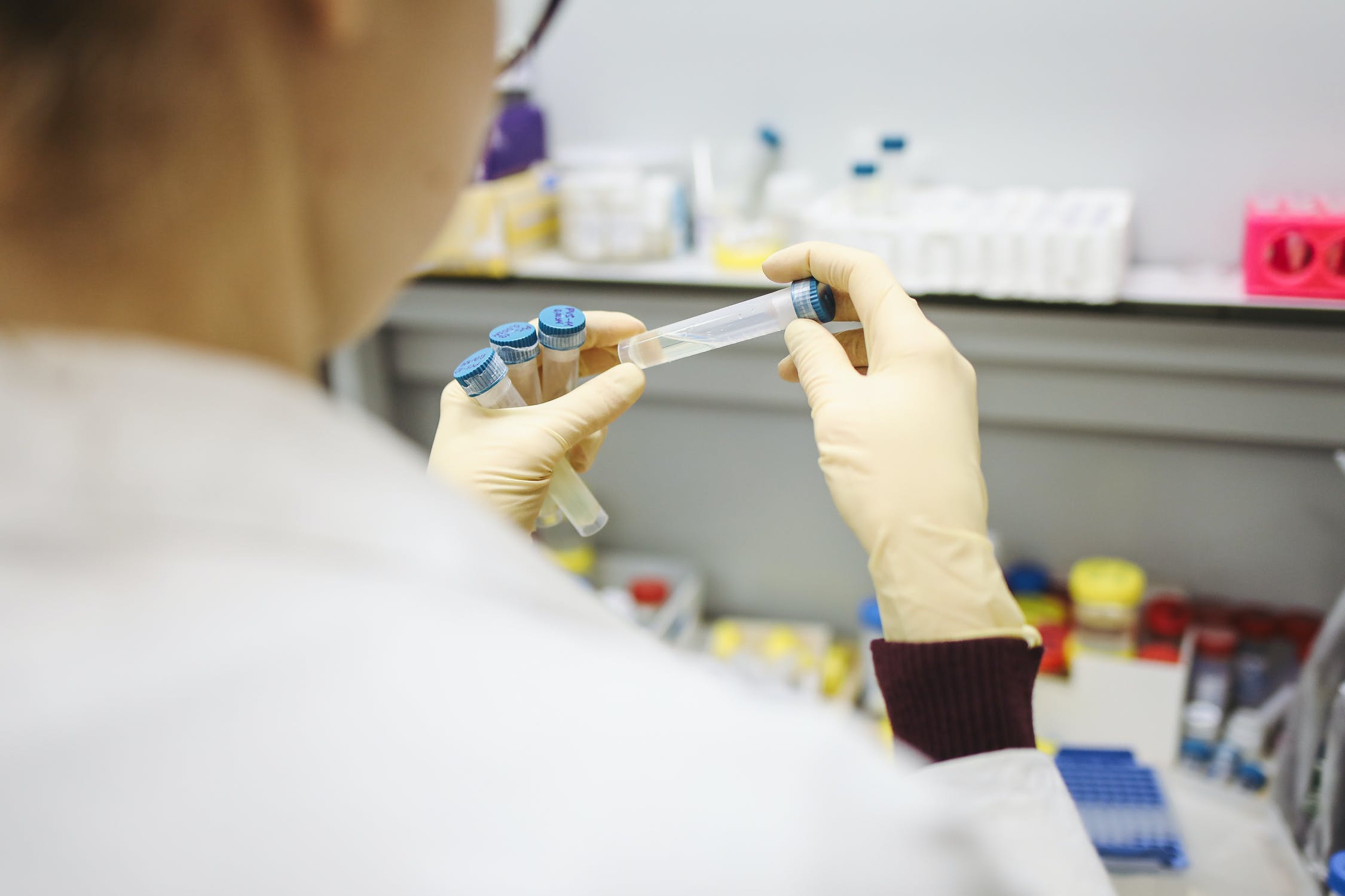 How AI and Machine Learning help to develop vaccines