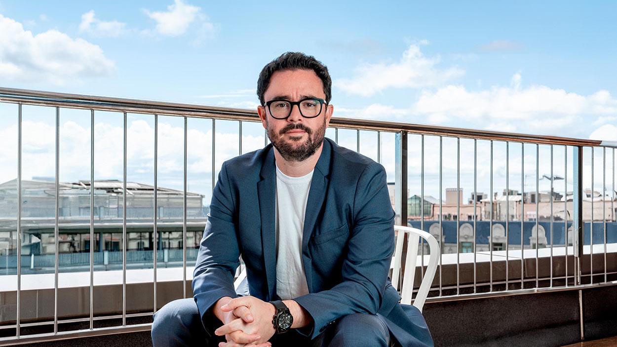 “More than 85% of our team members are certified technical staff and are in constant training”. Dani Aldea, Altostratus