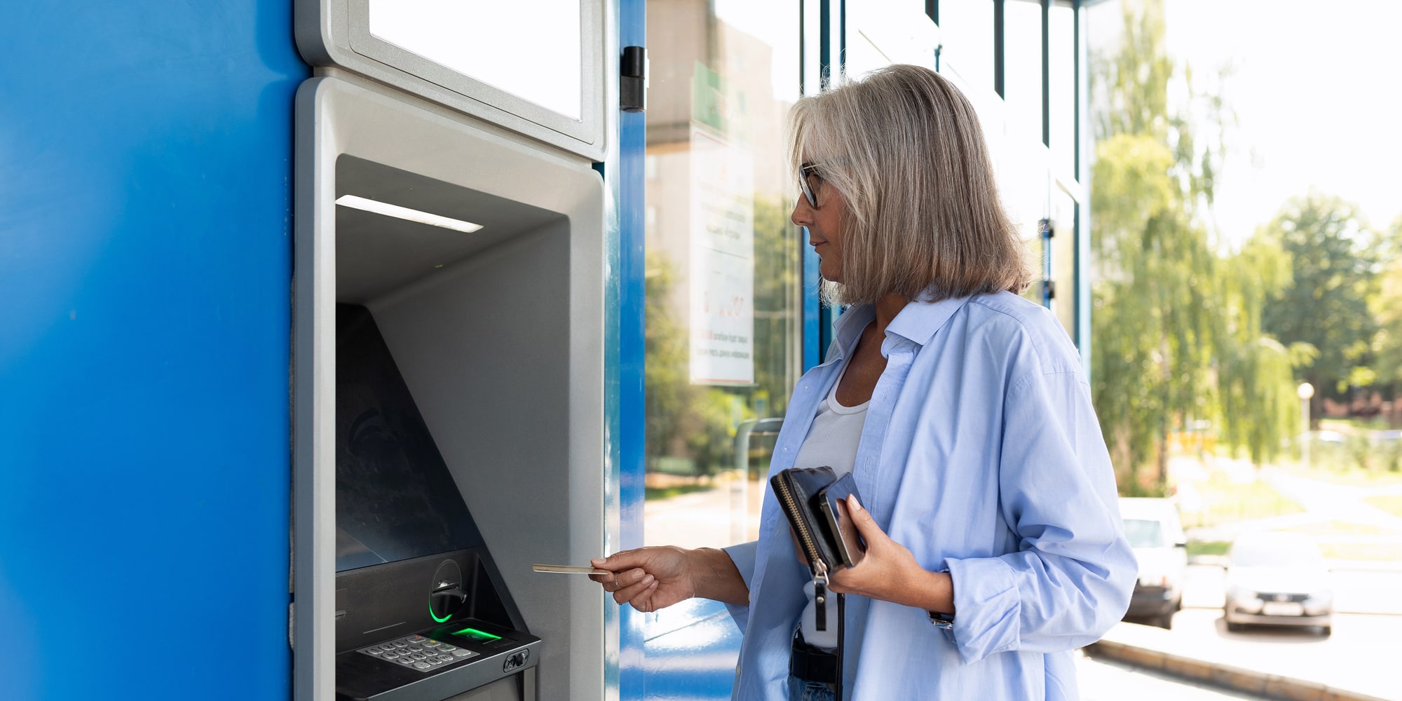 Supervisión remota de cajeros y activos bancarios