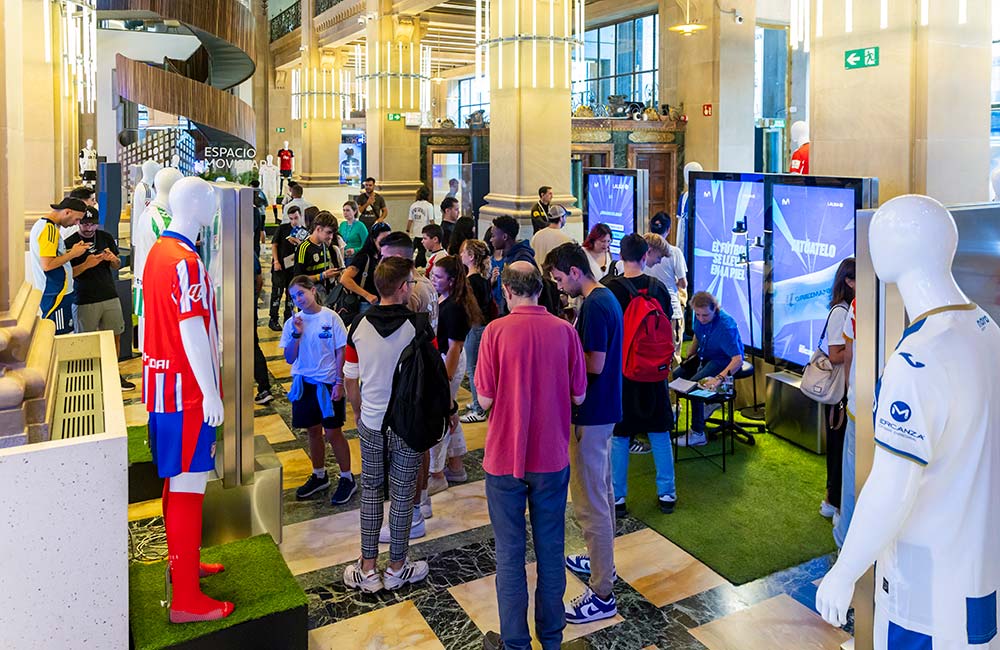 Espacio Movistar recibe más de . visitas en su primer año