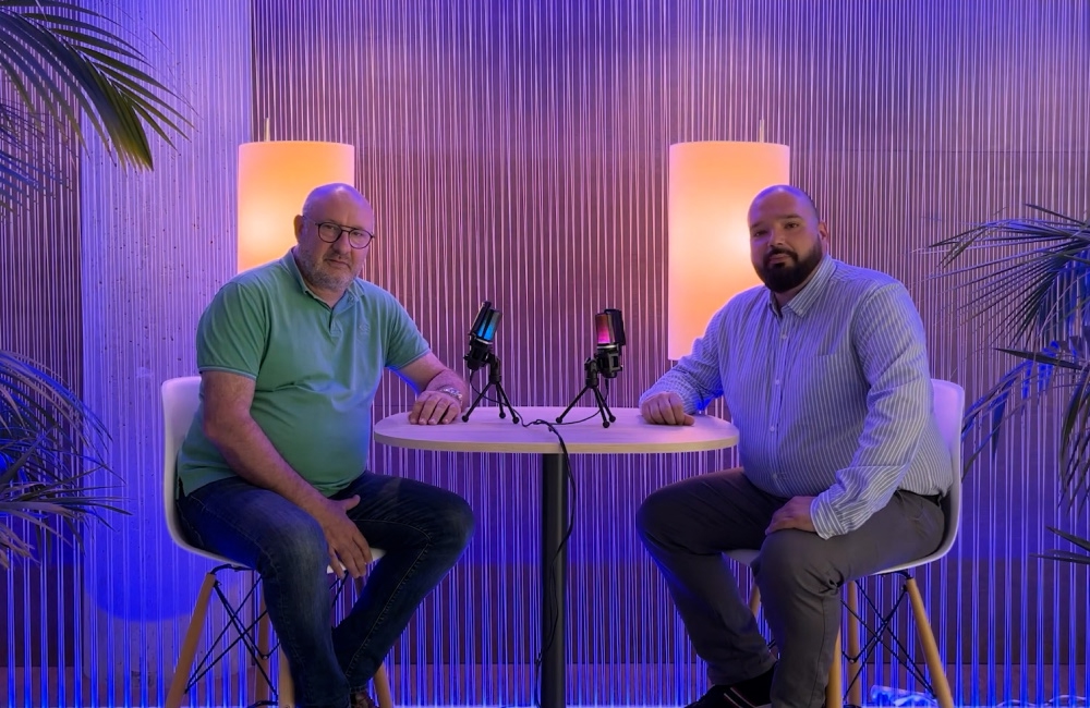 Robots que transforman fábricas: eficiencia y automatización en acción