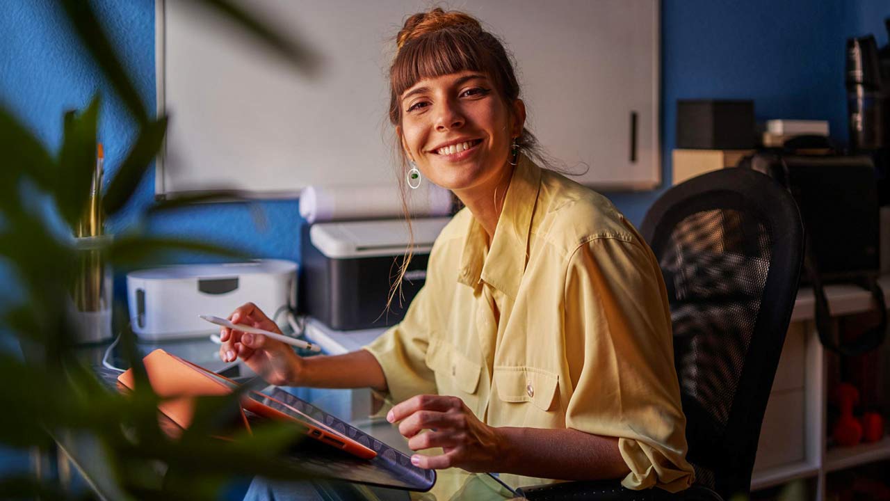 Co-intelligence with AI: how our professional identity is evolving