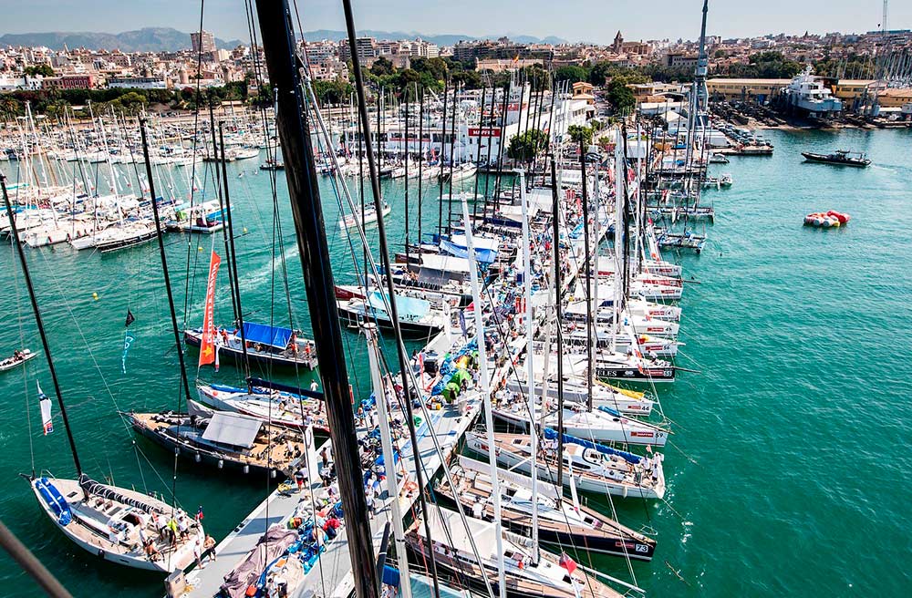 We deploy an IoTconnected aquatic drone to clean the sea during the Copa del Rey regatta