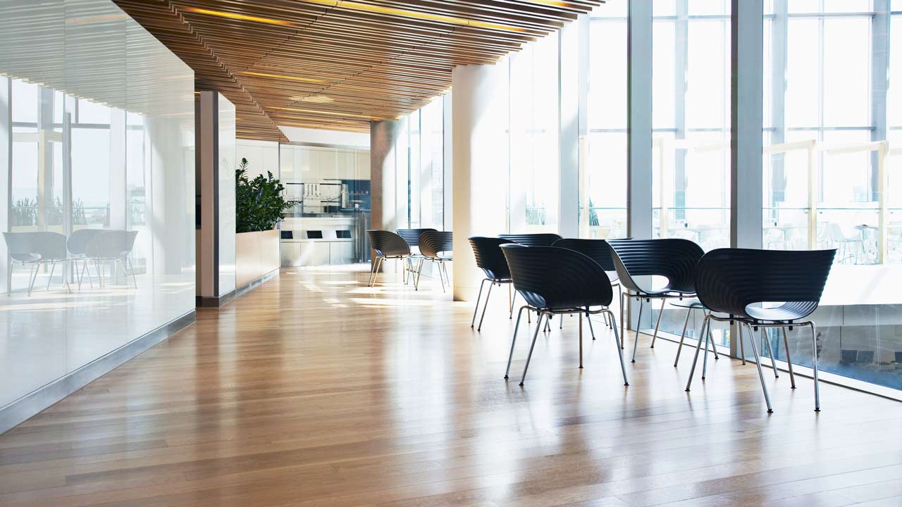 The company goes on holiday, cybercriminals do not: how Cybersecurity risks change