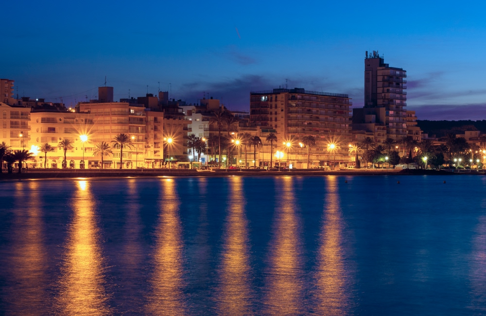 Bringing NBIoT technology to Santa Polas street lighting